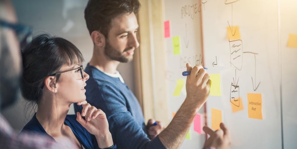 Factores Esenciales para la Gestión de Proyectos